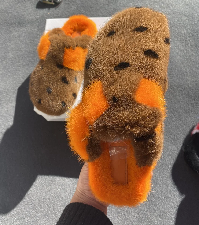 2026 Hochwertige Echte Nerzfell-Schuhe für Damen, Modische Plüsch-Mules und Clogs, Flache Outdoor- und Haus-Nerzfell-Slipper – Detail 5