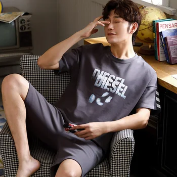 

Summer Pajamas Set Men 's Short-Sleeved Cotton Can Wear Korean -Style Loose Two Piece Suit Casual Leisure Tops