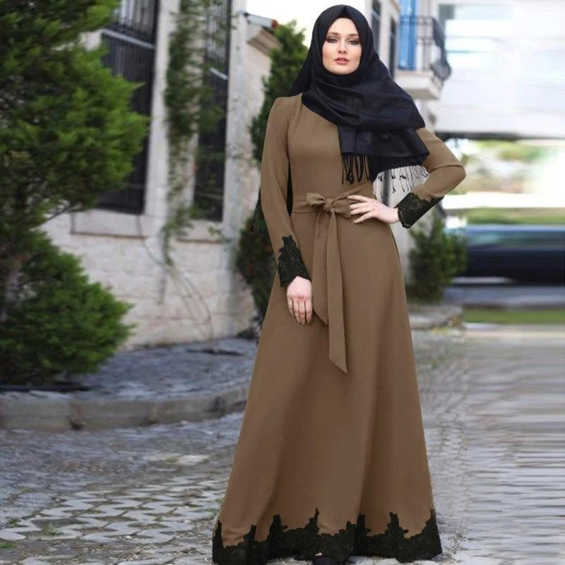 OTEN Moslemisches Abaya Frauen Kleid 2020 однотонное платье с поясом и кружевной каймой