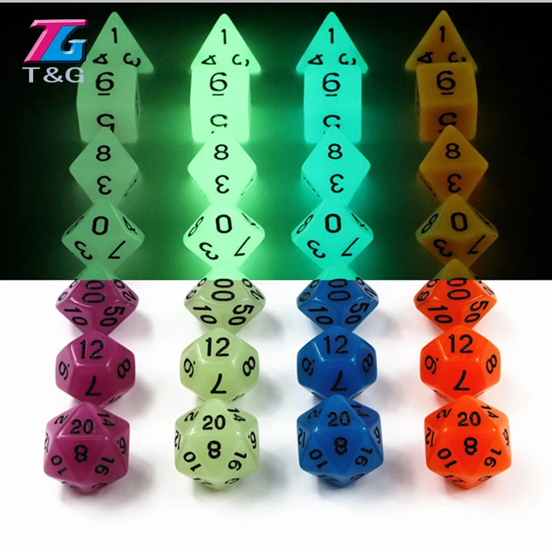 Glow In The Dark Dice 15mm Purple D6 Single Set Dot Spotted Board Game Table Top 