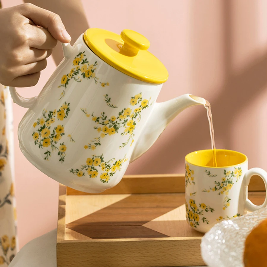 Fanquare Teeservice Gelb Mit Blumen - Porzellan Teekanne 520ml + 4 Tassen 110ml, Japanisches Design