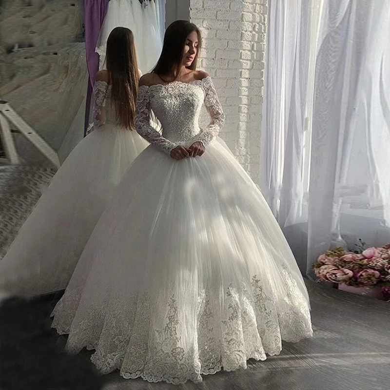 

Elegant Off the Shoulder Wedding Dresses With Long Sleeves Bridal Gowns Lace Appliques Vestidos De Noiva 2020