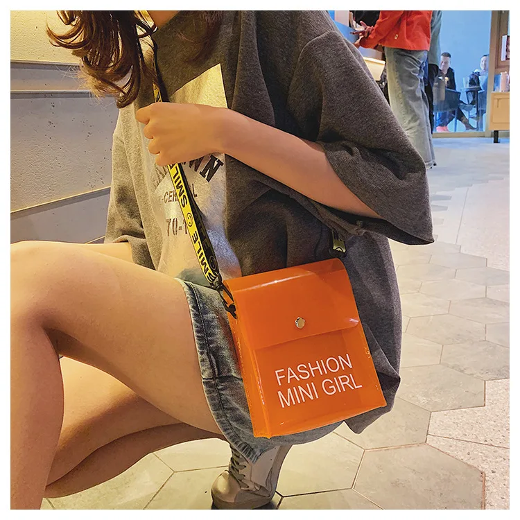 

Transparent ladies new 2019 summer solid color jelly bag simple personality small square bag shoulder slung