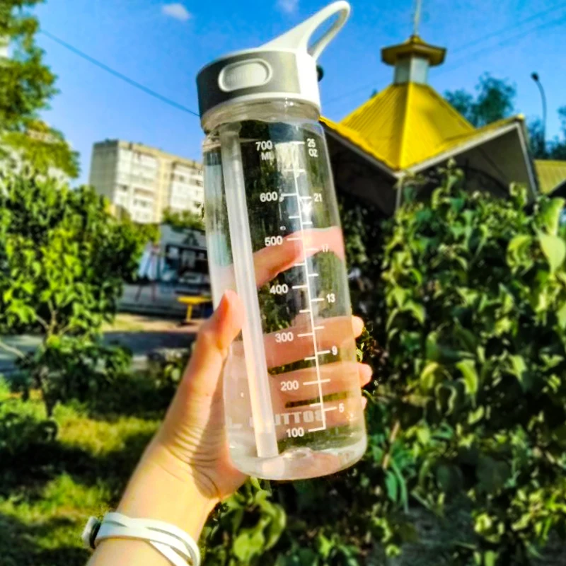 207.0 руб. 49% СКИДКА|0.7L воды бутылка с соломинкой напиток Тритан bpa бесплатно милые воды фильтровальные бутылки детские ручки мой зал Пластик бутылки-in Бутылки для воды from Дом и животные on Aliexpress.com | Alibaba Group