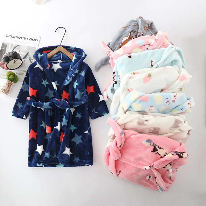 

2020 Fashion Winter Children Bathrobes Flannel Girls Bathrobe Boys Robes 4-10 Boy Bathrobe