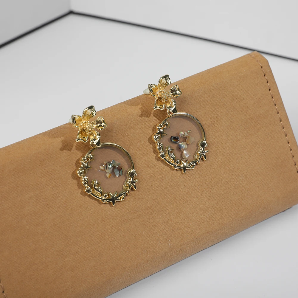 Богемные акриловые круглые геометрические свисающие серьги для женщин, очаровательные массивные серьги в виде цветка, винтажные золотые ювелирные изделия