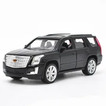 1:36 Cadillac SUV модель автомобиля из сплава, имитационная литая металлическая дверная модель, детская игрушка в подарок