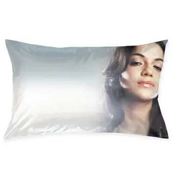 

Michelle Rodriguez Fashionable pillowcase and rectangular decorative pillowcase 20 "x30"
