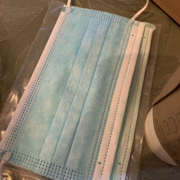 

Mask one - time three - layer spot anti - droplet dust - proof breathable adult non - woven mouth and nose mask for children