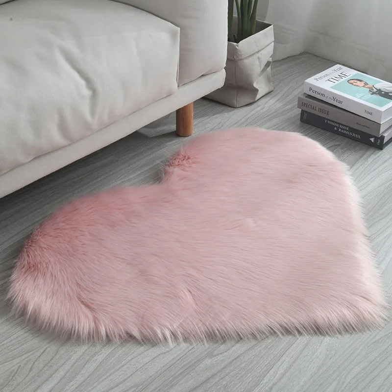 Пушистые коврики, противоскользящий ворсистый ковер для столовой, дома, спальни, коврик для пола, имитация шерсти, ковер с сердечком, матрас, подушка - Цвет: C Pink