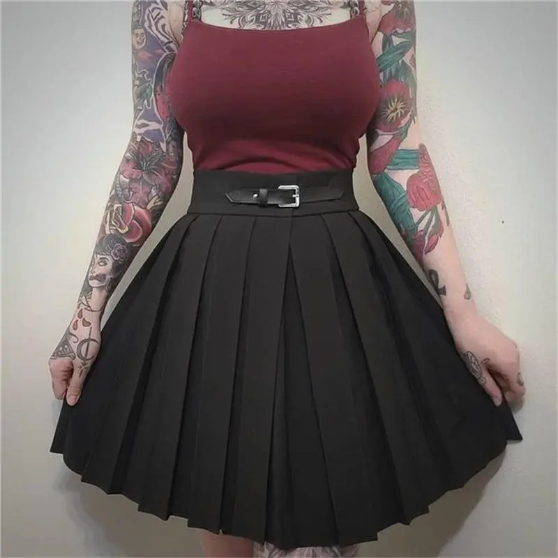 

Gothic High Waist Pleated Skirts Women 2019 Punk School Style Ruched Black Pleated Mini Skirts Buckle Streetwear Spring