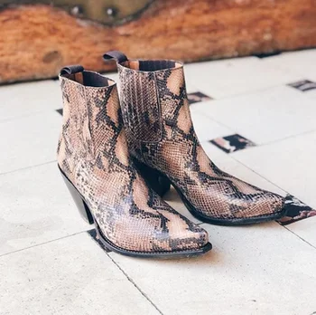 

2020 Men's New Fashion Pu Leather Cowboy Boots Med Heel Motorcycle Boots Casual High Quality Mens Boots Zapatillas Hombre 4M655