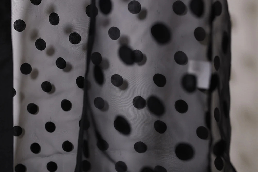 14376537514_1551255778