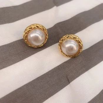 

Europe Gold Color Copper Pearl Little Round fashion Earring Kolczyki Kupe Joyas Jewellery Boucle Oreille Oorbel Ohrringe Aros