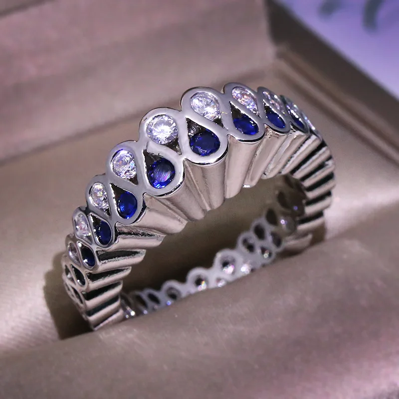 Модные скрученные Многослойные кольца для женщин серебристого цвета современный Треугольник Дизайн Синий Белый CZ свадебные кольца ювелирные изделия O3T209