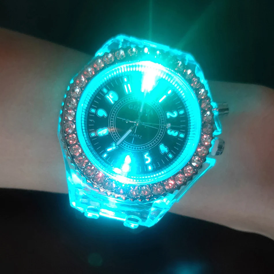 Luminous watch (5)