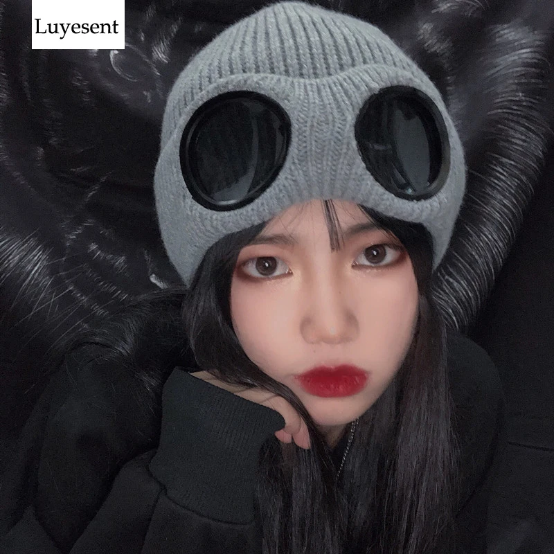 

Black Gray Novel Women Knit Hat Autumn Winter Warm 2020 Punk Glasses Knitted Student Goggle Cap Hedging Slouchy Bonnet Beanies