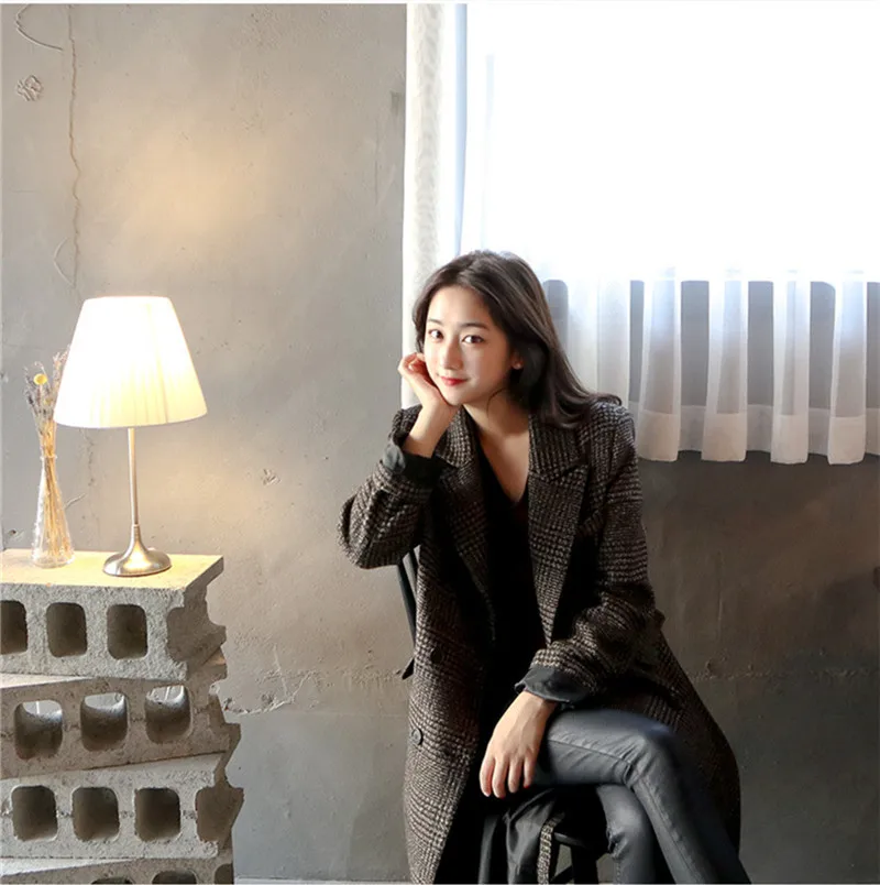 Photo Shoot Winter Korean-style Retro Thousands of Birds Suit Collar Overcoat Women's over-the-Knee Mid-length Slit-Back Woolen