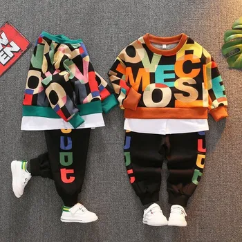 

Boys' spring and autumn clothes suit new casual children's baby color printed letter sweater two-piece boy children's suit tide