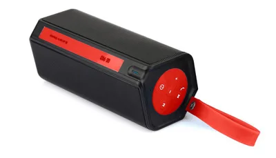 Открытый водонепроницаемый портативный Bluetooth динамик сабвуфер hands-free Вызов TF карта FM аудио воспроизведение возможность бас Музыка cente - Цвет: Красный