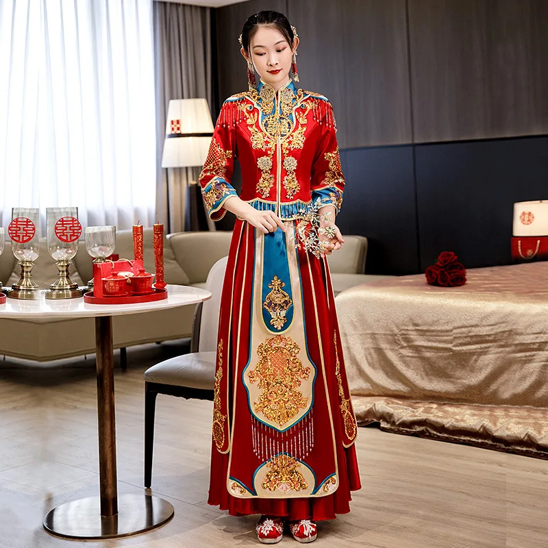 

Retro Exquisite Sequins Embroidery Beads Tassel Chinese Traditional Bride Groom Wedding Dress Marry Cheongsam Свадебное платье