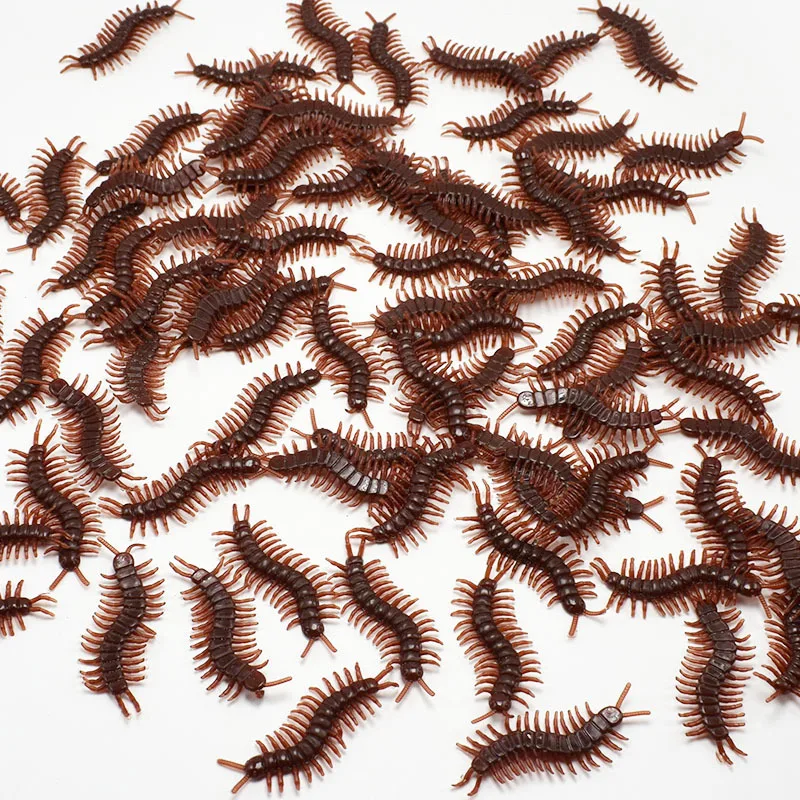 10pcs Prank Lifelike Spider Centipede Scorpion Simulation Fake Cockroach Funny Trick Toys for Halloween Party House Decor