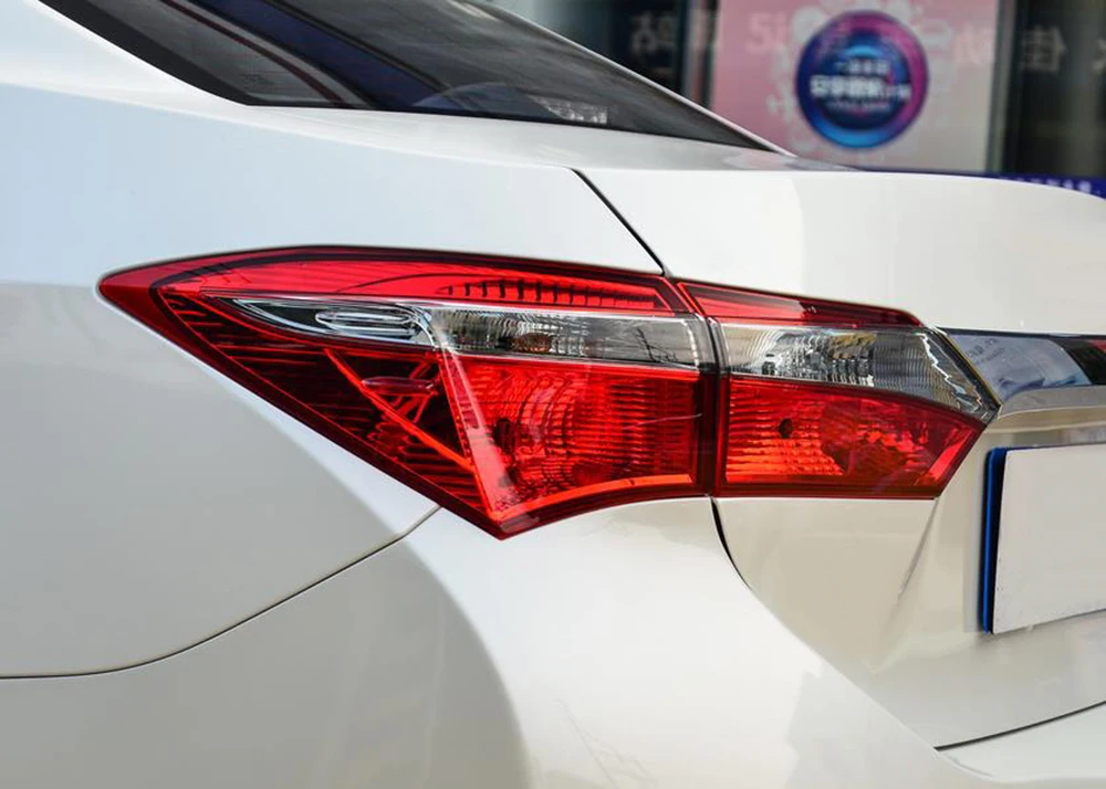 Для Toyota Corolla комплект для освещения автомобиля Авто задний фонарь Поворотная сигнальная Тормозная лампа Предупреждение ющий бампер свет