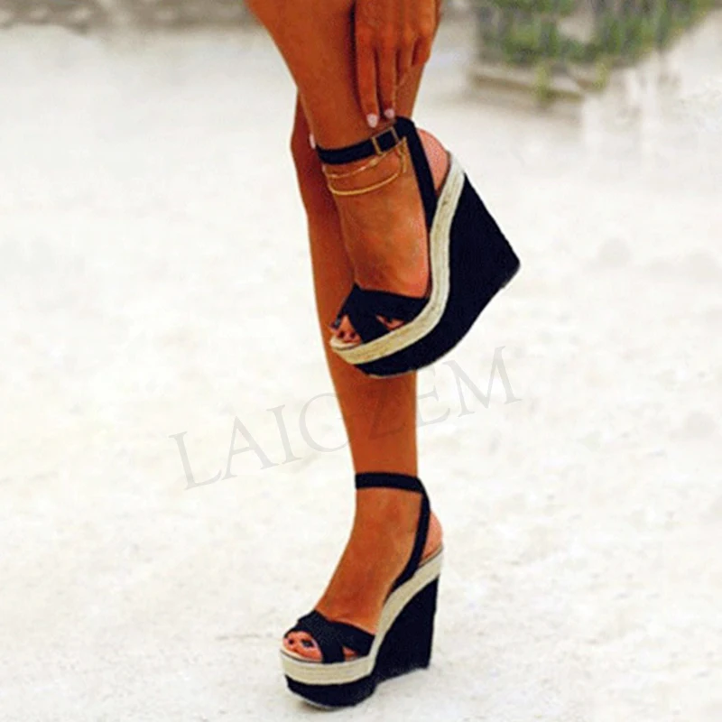 HTB1DCXLOXXXXXc2aXXXq6xXFXXXE