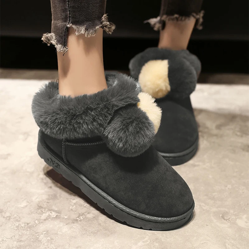 

2019 winter boots children Ugged net red Korean version of the cute high-heeled plus velvet warm northeast snow boots big cotto