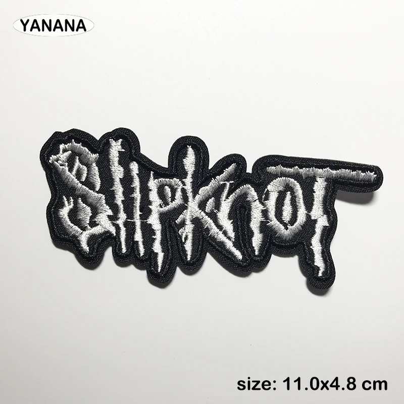 A Rock band Heavy Metal Band banner Patch Badges Embroidered Applique Sewing Iron On Badge Clothes Garment Apparel Accessories 