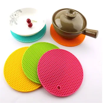 

1pc 14cm/18cm Silicone Mat Kitchen Gadgets Heat Resistant Cup Mat Coasters Round Non-slip Table Placemat Kitchen Accessories