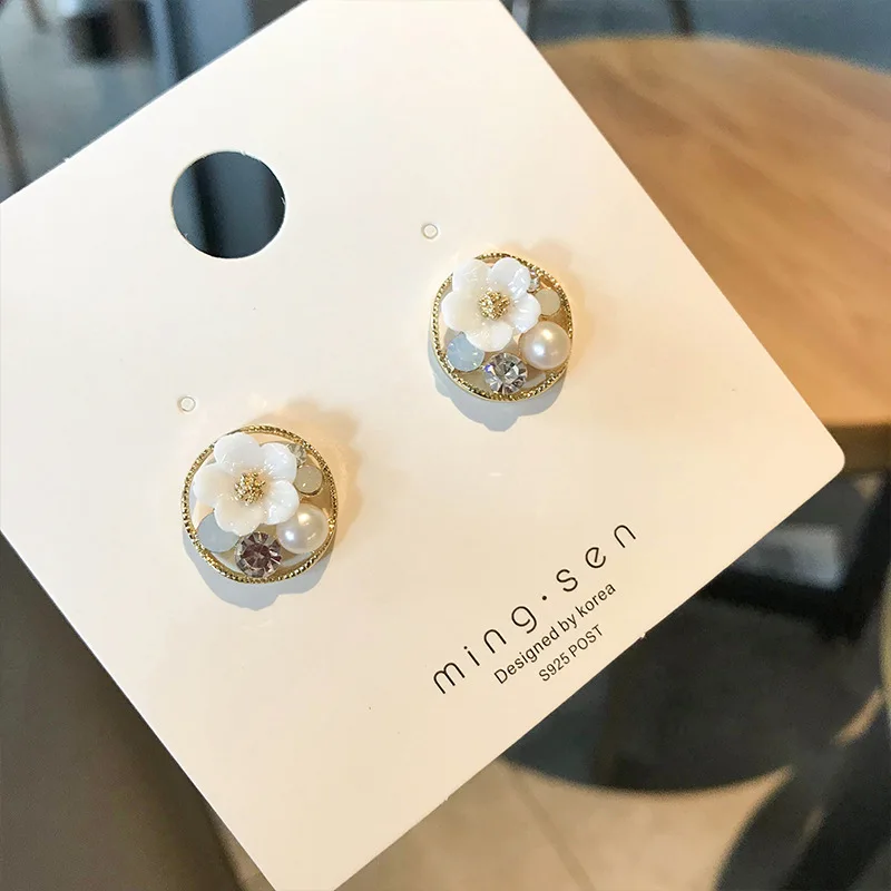 

2019 New Arrival Metal Classic Round Women Dangle Earrings Korean Simple Female Earrings For Female Jewelry Simple Earrings