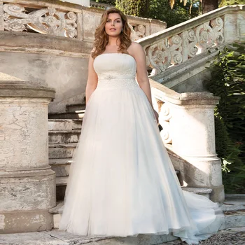 

Stunning Strapless Sleeveless Corset Wedding Dress Plus Size Lace Applique A Line Tulle Bride Dresses Vestido De Novia 2020