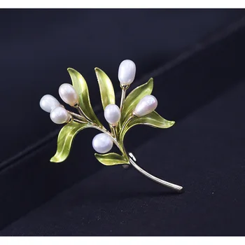 

Natural Freshwater Pearl Olive Branch Brooch Concise Temperament Green Leaf Pin Men And Women Mixed Corsage