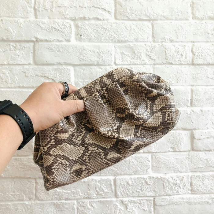 11840183076_2000004065