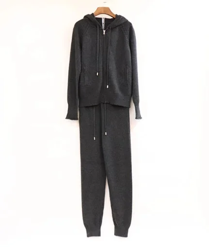 9590090594_363089374