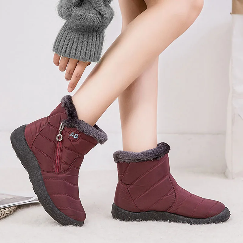 Женские ботинки; ботильоны; женские носки; сезон зима года