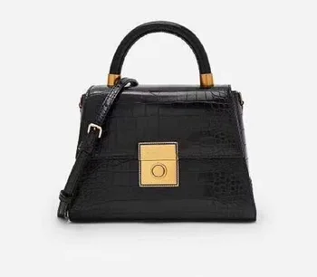 

Factory Wholesale Small C K Female Bag 2020 New Fashion Trend Net Red Envelope Shoulder Diagonal Small Square Bag