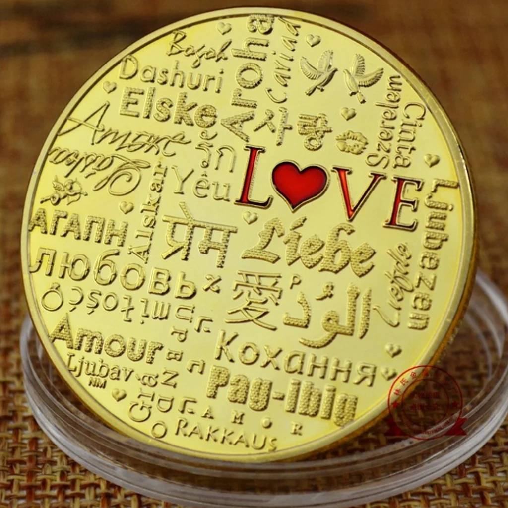 Word of Love Painted Gold / Silver Plated Commemorative Novelty Coin | Дом и сад