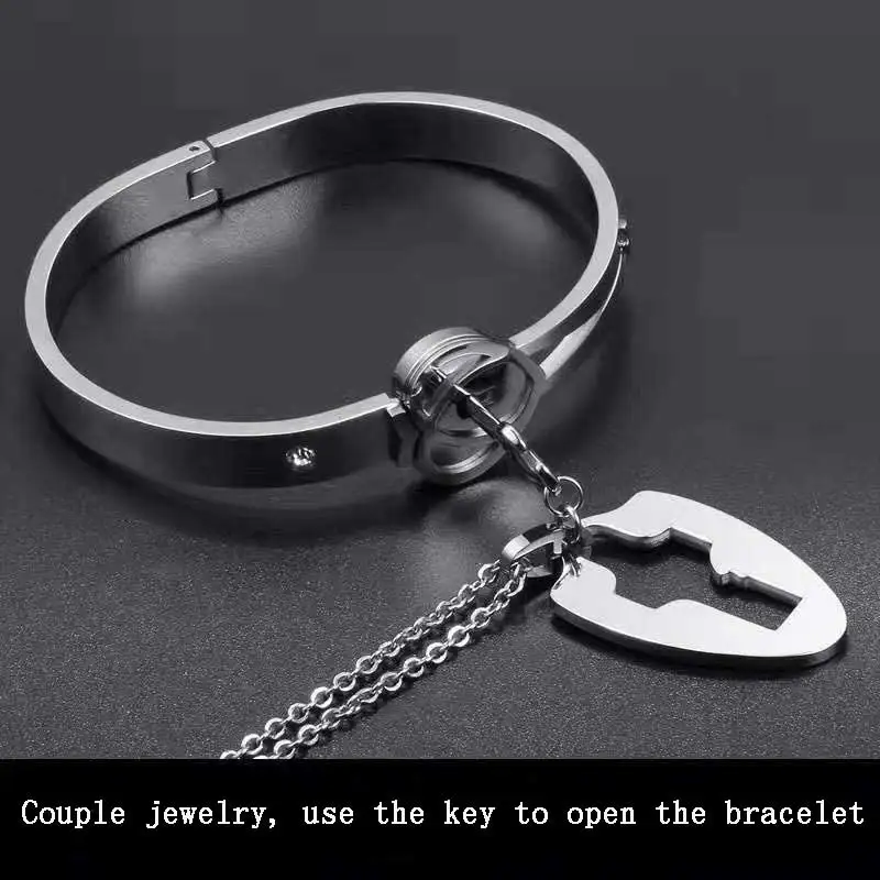 OUFEI, модные парные Ювелирные наборы для влюбленных, нержавеющая сталь, браслет с замком в виде сердца, браслет, подвеска для ключей, ожерелье, набор для пар