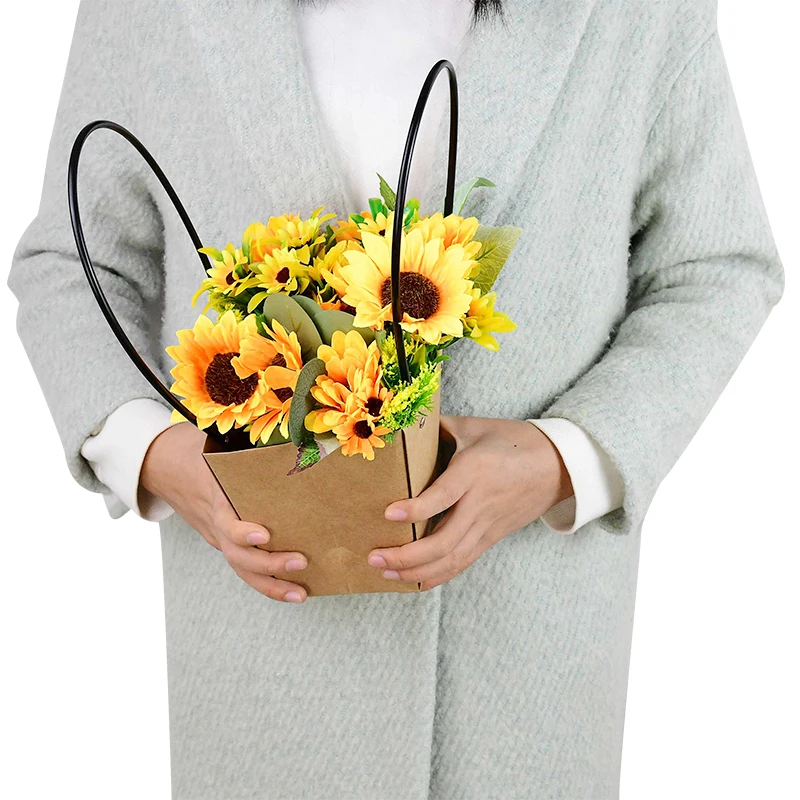 Portable Flower Box Waterproof Paper Handy Gift Bag Kraft Handbag Wedding Rose Party Gift Box Packaging For Candy Cake Birthday