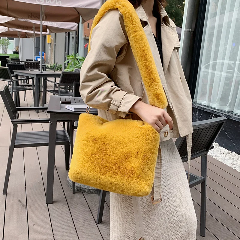 Goedkoop Drop Shipping Winter Handtas Designer Vrouwen Pluche Schoudertassen Zachte Bont Hobo Handtas Vrouwen Grote Capaciteit Purse Lady Sac