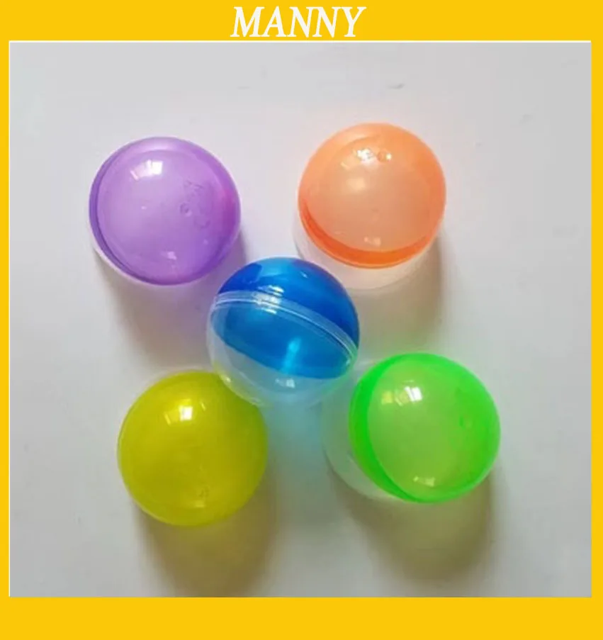 

65mm Empty Plastic Toy Capsule Half clear Half Color Round Plastic Ball Wedding Birthday Gift Packing ball 50pcs Free Shipping