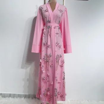

Pink Embroidery Flower Women Muslim Abaya Dress Dubai Long Sleeve Kimono Cardigan Abayas Islamic Clothing Moroccan Kaftan Dress