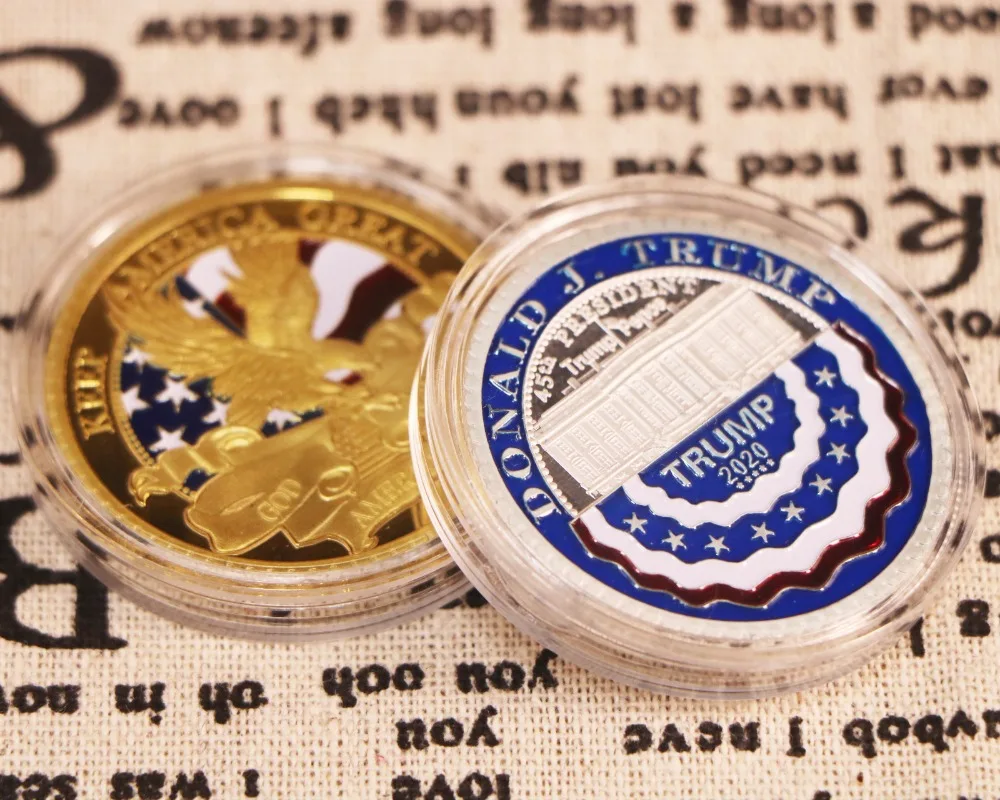 Silver Commemorative Challenge Coins 2PCS SET Donald Trump 45th President Gold 