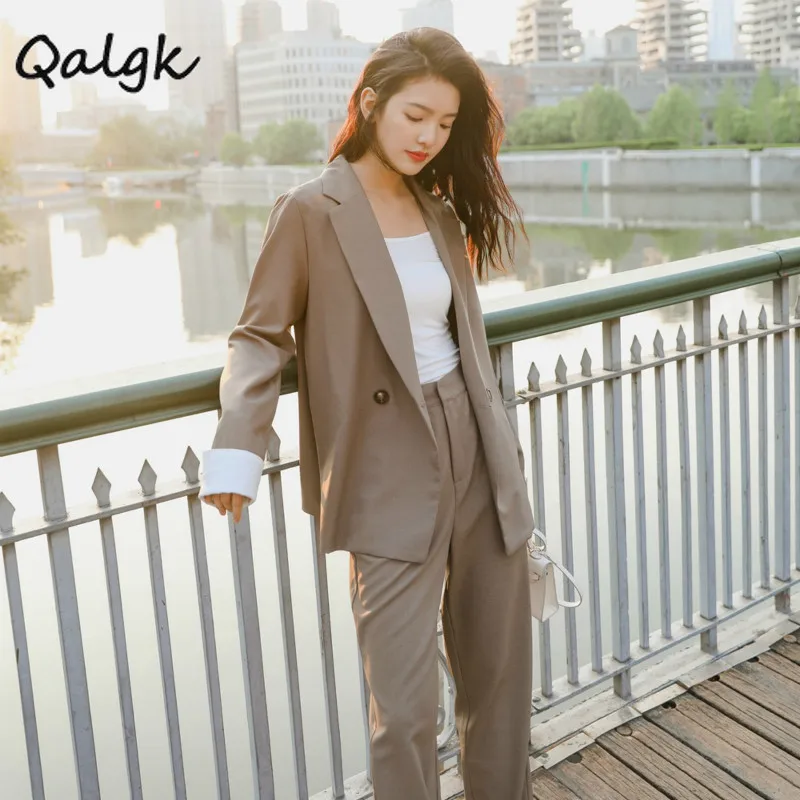 

Set female 2019 autumn new fashion suit jacket pants two sets of solid color wild loose temperament casual women's clothes