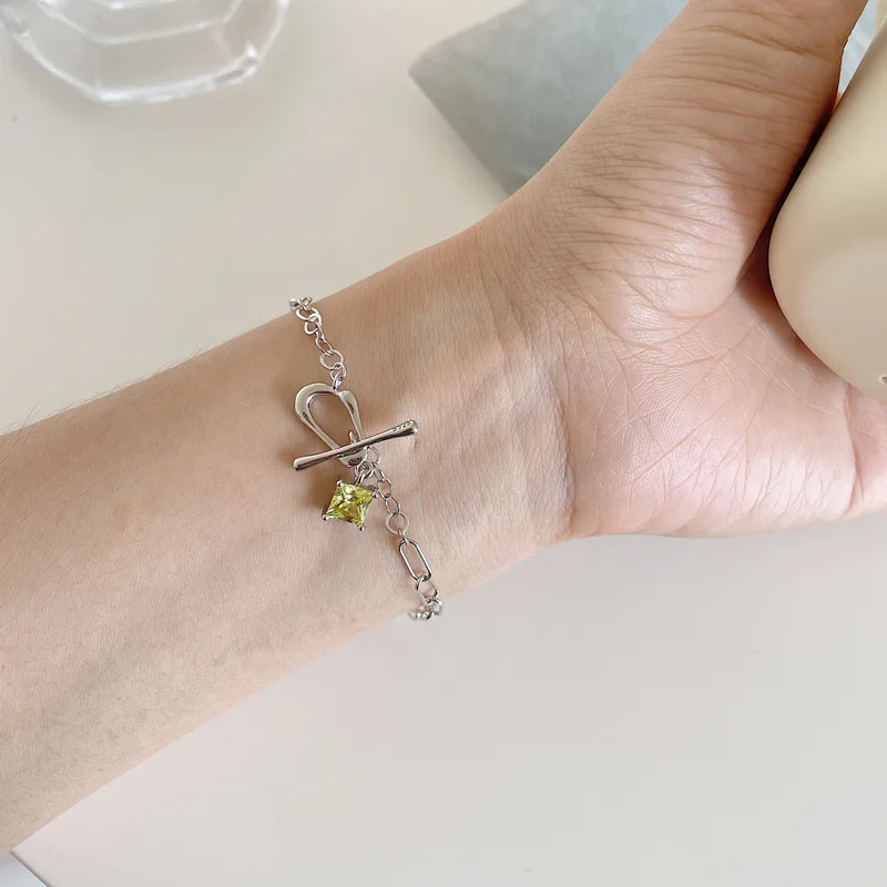 

Silvology Real 925 Sterling Silver Irregular Bracelets for Women O T Button Elegant Square Zirconia Bracelet Fashionable Jewelry