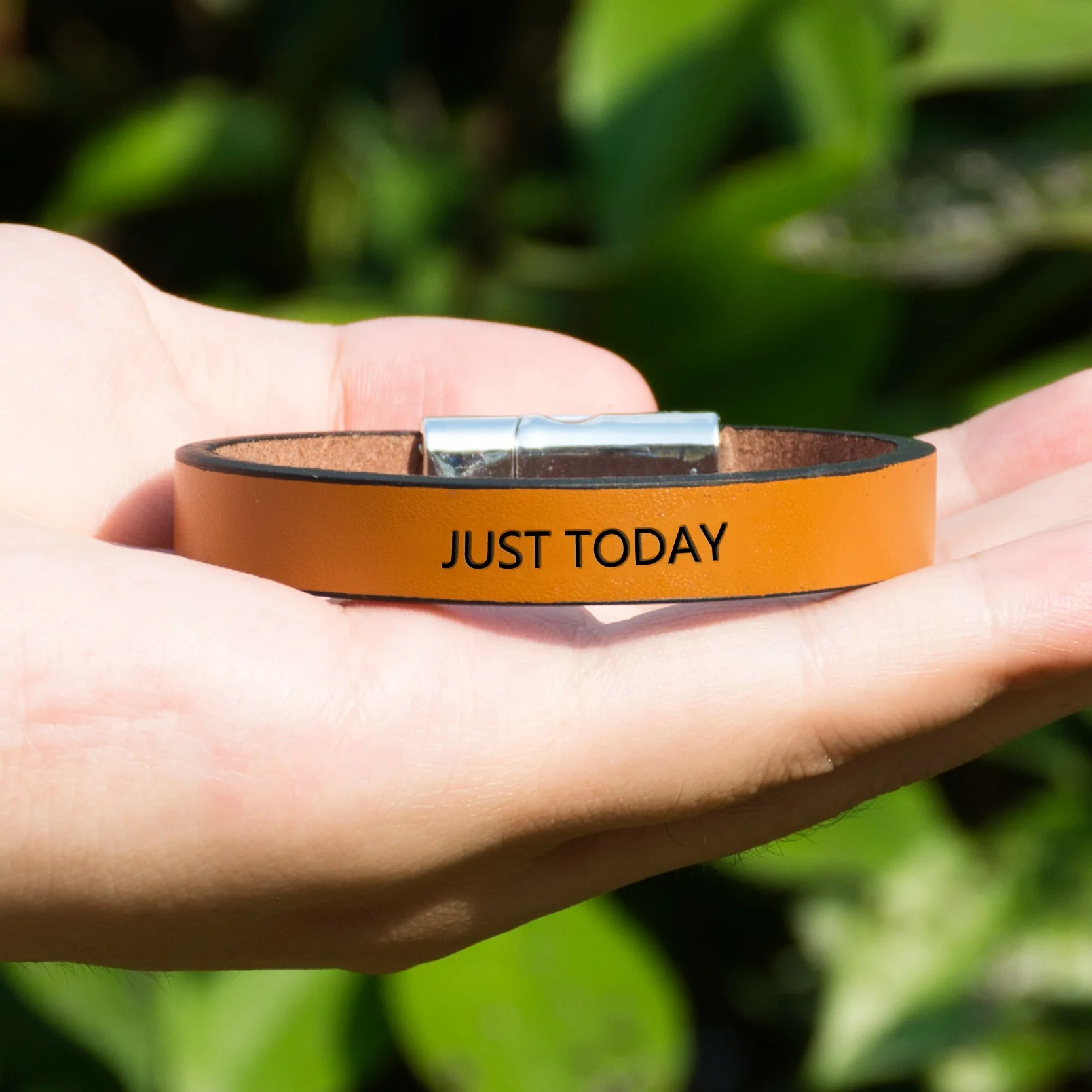 

JUST TODAY Quote Message Engraved Magnetic Buckle Bracelet Leather Cuff Genuine Leather Charming Gifts for Men Women