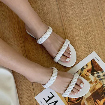 

2020 Summer Fashion Women's Sandals Shoes Woman Open Toe Flat Slipper Ladies Narrow Band Sandals Women Beach Sexy Shoes Luxury