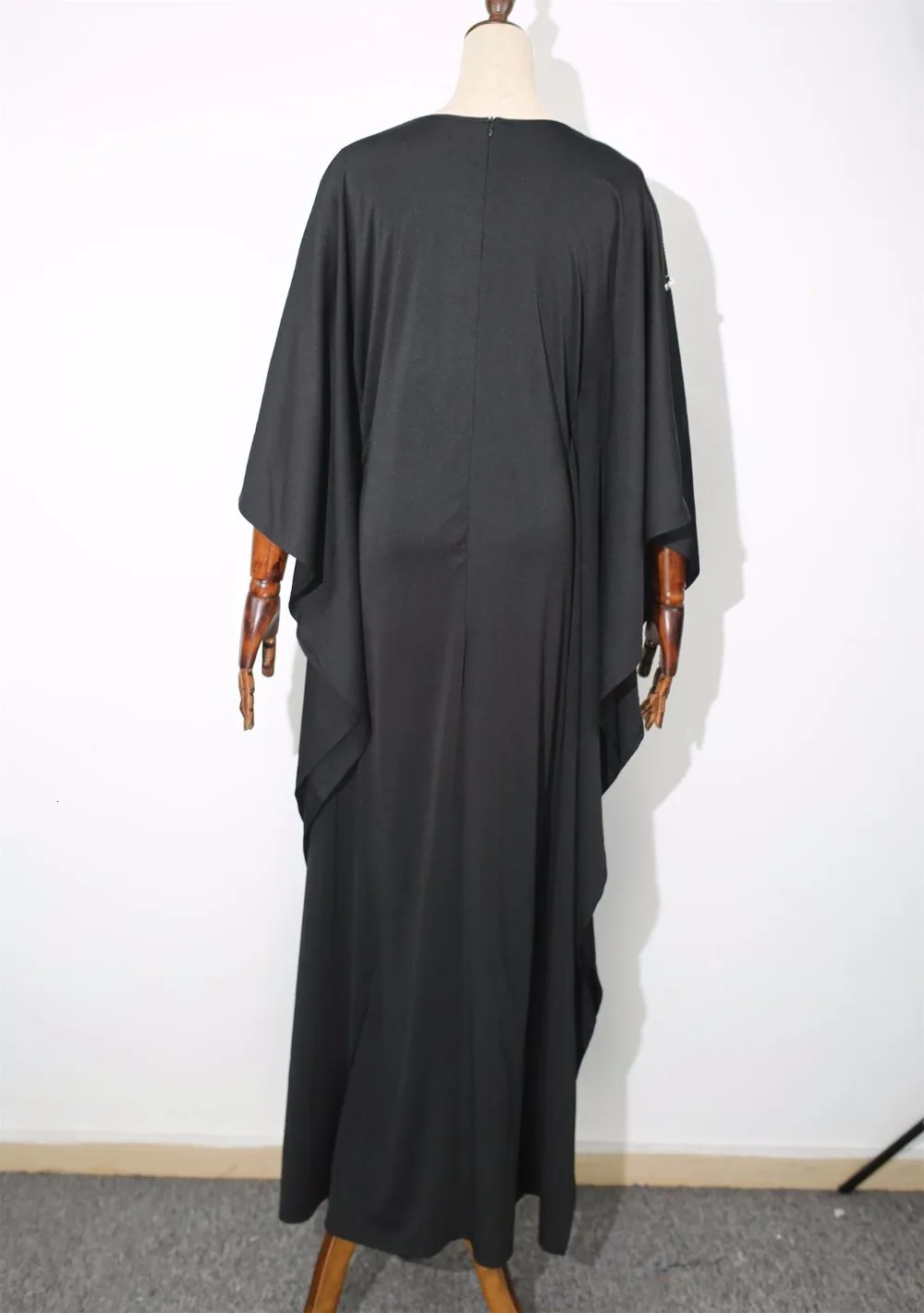 African Design Beading Dashiki Dress Bat Sleeve Elegant Muslim Bazin Maxi Robe Gowns Broder Riche Sexy Loose Traditional